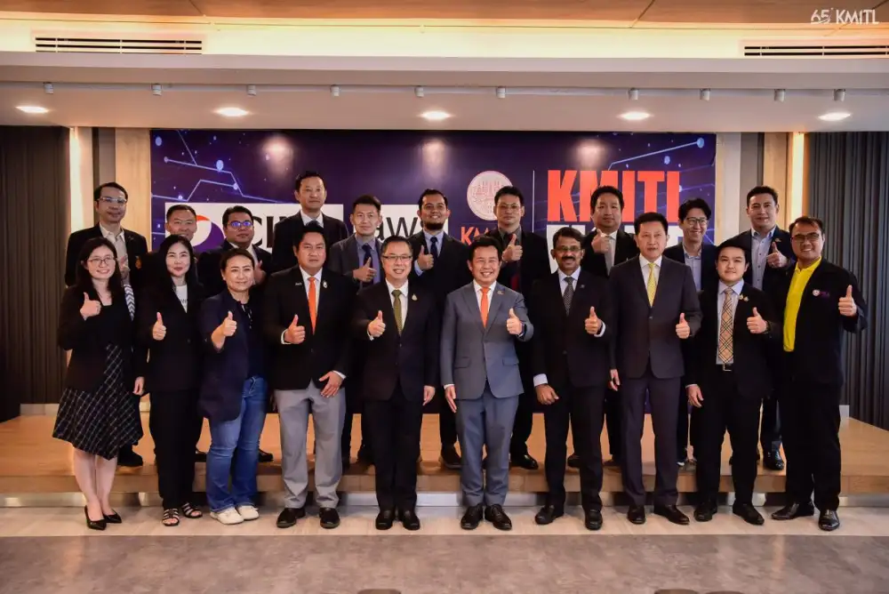 เปิดตัวโครงการทุน Advanced Data Center Engineering Excellence Scholarship ผนึกความร่วมมือ สจล. - AWS ผลักดันไทยสู่ศูนย์กลาง Data Center ระดับโลก