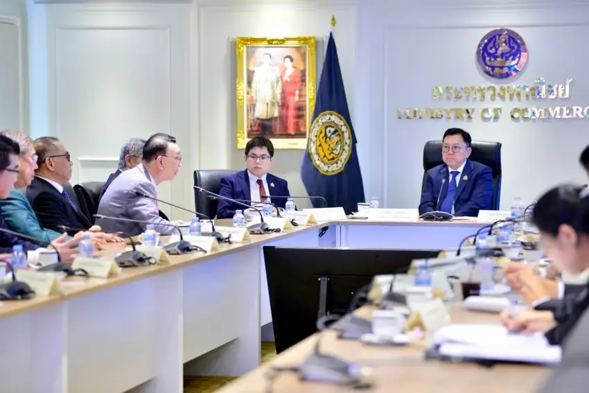 พาณิชย์ ถกเอกชนแก้โจทย์ส่งออกข้าวไทยปี 68 รับมือตลาดโลกผันผวน