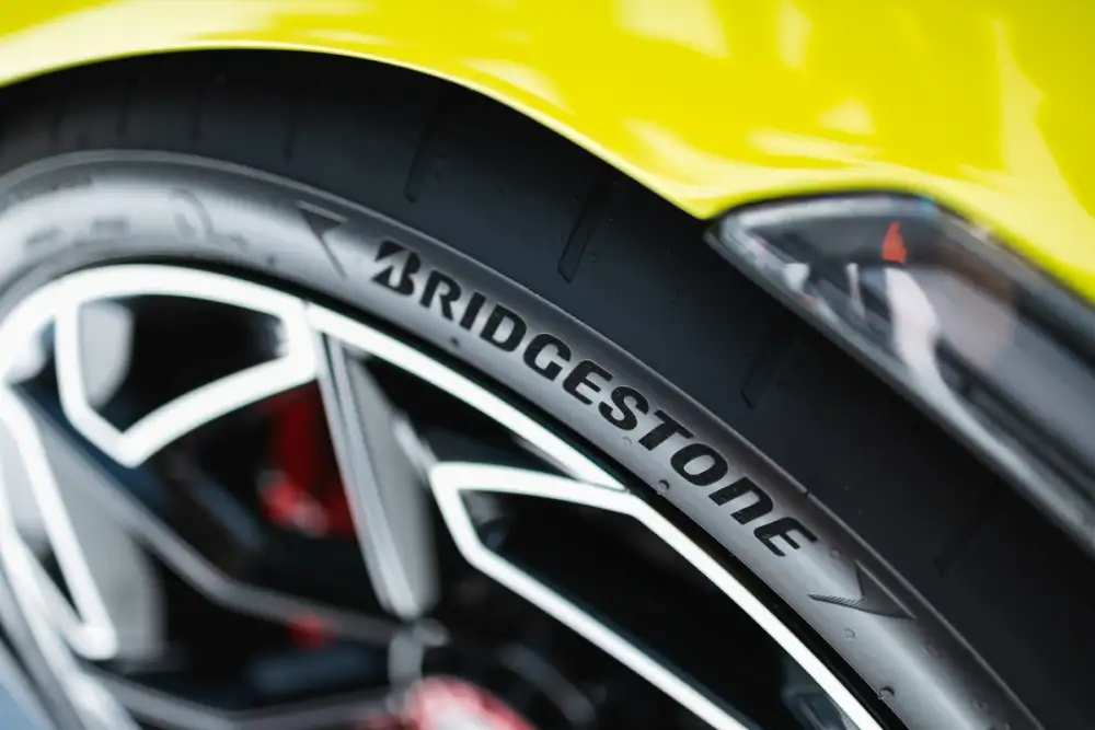 Bridgestone ได้รับเลือกในฐานะพันธมิตรร่วมพัฒนายางรถยนต์ ให้ 