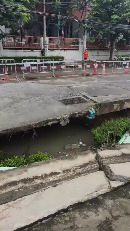 กทม.เจอถนนทรุดอีก เขตบางคอแหลม สั่งเร่งซ่อมใน 3 วัน