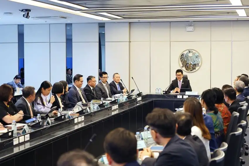 รมว.คลัง มั่นใจมาตรการกระตุ้นศก.ระยะสั้นชุดใหญ่ ดัน GDP ไตรมาส 4/68 โตทะลุ 1%
