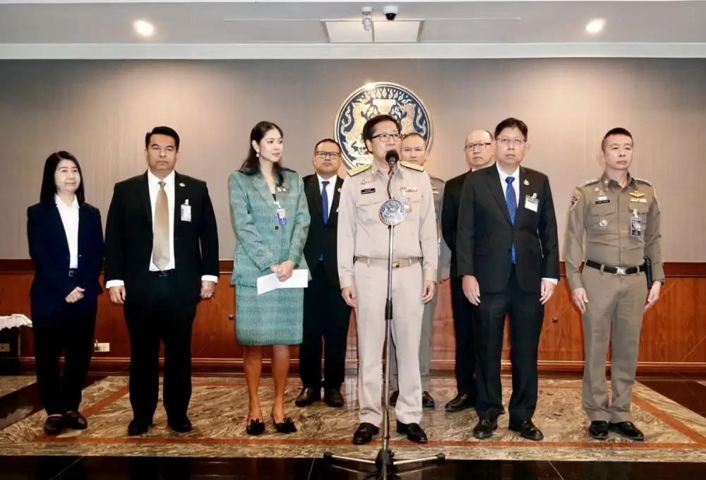 รมต.สันติ ปิยะทัต เดินหน้าเชิงรุกขับเคลื่อน 