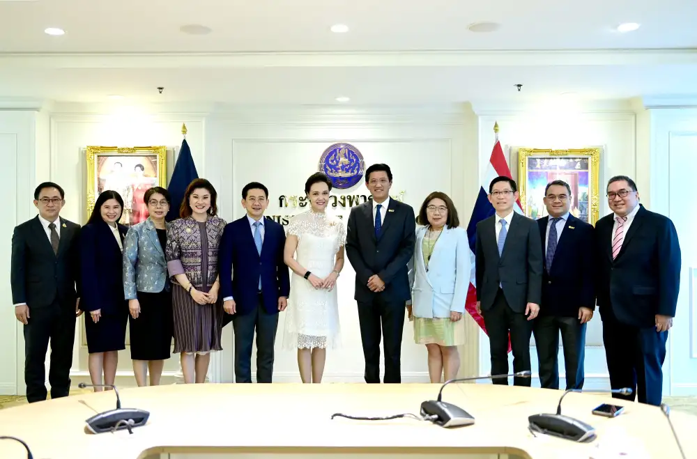 พาณิชย์-ตลท.ร่วมผลักดันใช้ดิจิทัลเต็มรูปแบบช่วยลดภาระและต้นทุนเอกชนหนุนบรรยากาศลงทุนโปร่งใส