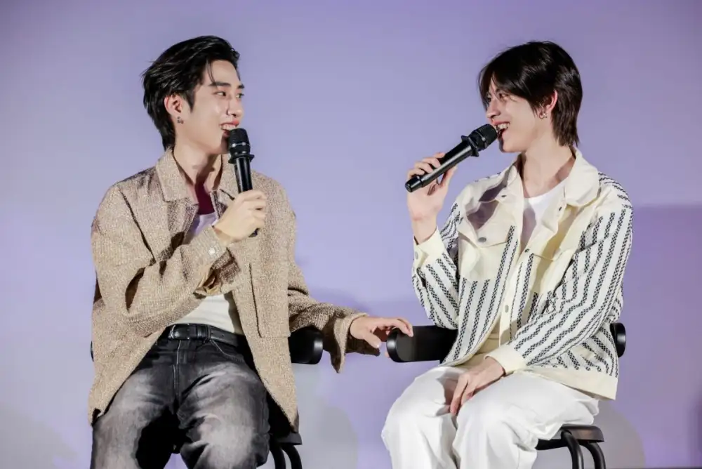 งาน Praew Meet & Read 'Tle & Firstone' : Magic Moment