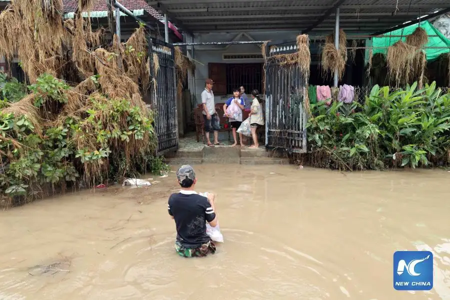 จีนเตรียมมอบเงินช่วยเหลือแก่เวียดนาม หลังเผชิญน้ำท่วมหนัก