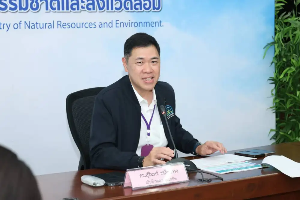 ก.ทรัพย์ฯ เร่งเคลียร์ปัญหาขยะล้นสงขลา หลังน้ำลด สั่งตั้งจุดพักขยะเพิ่ม-ฟื้นฟูน้ำเน่าเสีย