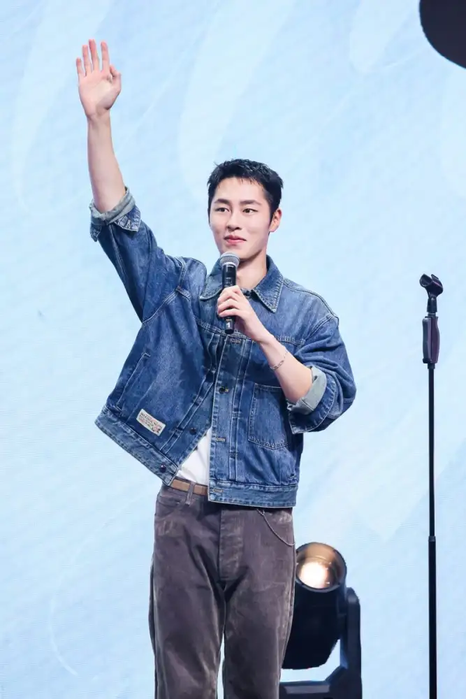 Grandprix Xpectrum จัดโมเมนต์อบอุ่นละลายใจ ส่งอีแจอุคปล่อยเสน่ห์ไม่พัก ในงาน