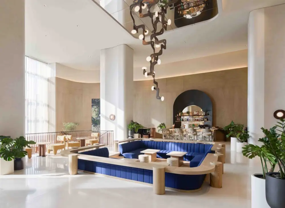 จิบชา สัมผัสเสน่ห์แห่งเทศกาลกับ Festive High Tea สุดพรีเมียม ณ ที แอนด์ ทิปเปิ้ล ชั้น 23