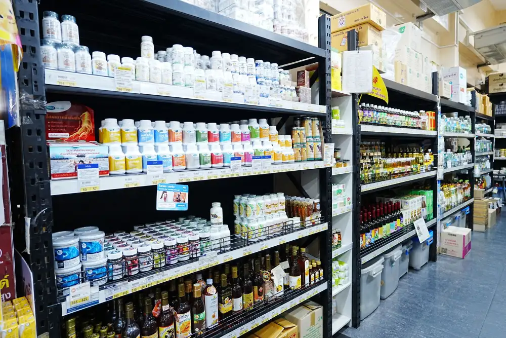 ธุรกิจค้าปลีกไทยยืนอยู่จุดหัวเลี้ยวหัวต่อ เผชิญแข่งขันรุนแรง-เศรษฐกิจเปราะบาง