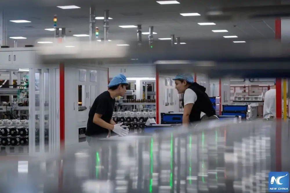 จีนเตรียมปรับลด-ยกเลิกคืนภาษีส่งออก ผลิตภัณฑ์พลังงานแสงอาทิตย์และแบตเตอรี่