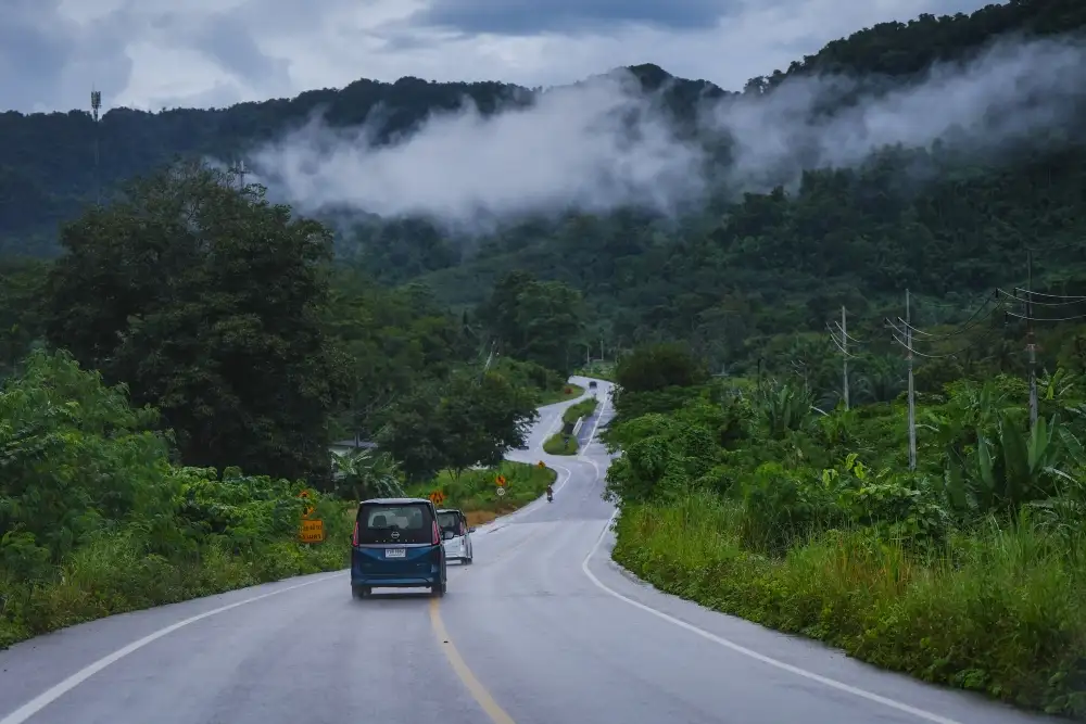 ชวนปักหมุดจุดเช็คอิน 5 จังหวัดภาคใต้ ที่นักท่องเที่ยวสายธรรมชาติและสโลว์ไลฟ์ต้องห้ามพลาด