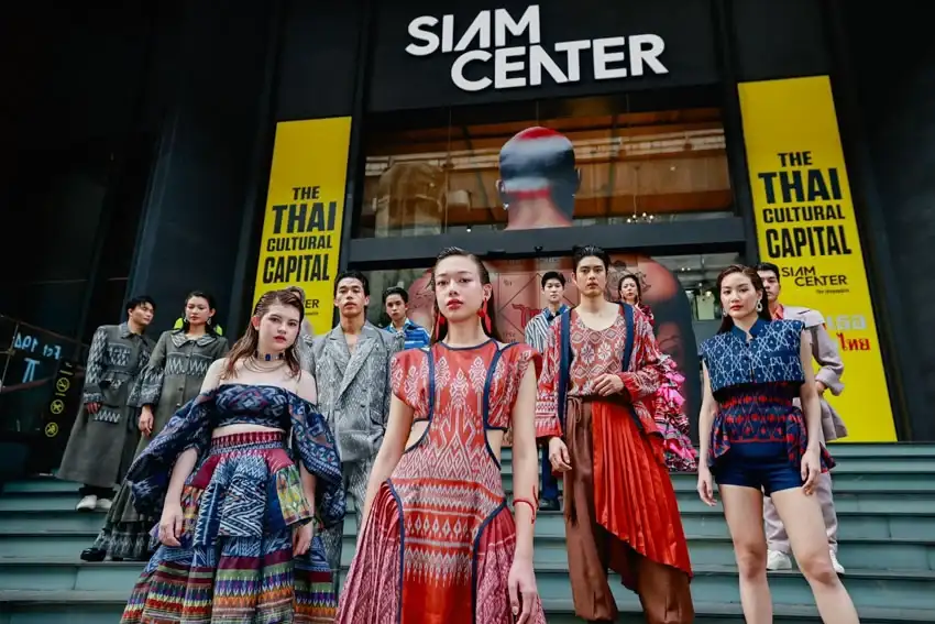 เอปสันจับมือสยามเซ็นเตอร์ เสริมทักษะยังก์ดีไซเนอร์ไทย ผสานเทคโนโลยีกับความคิดสร้างสรรค์