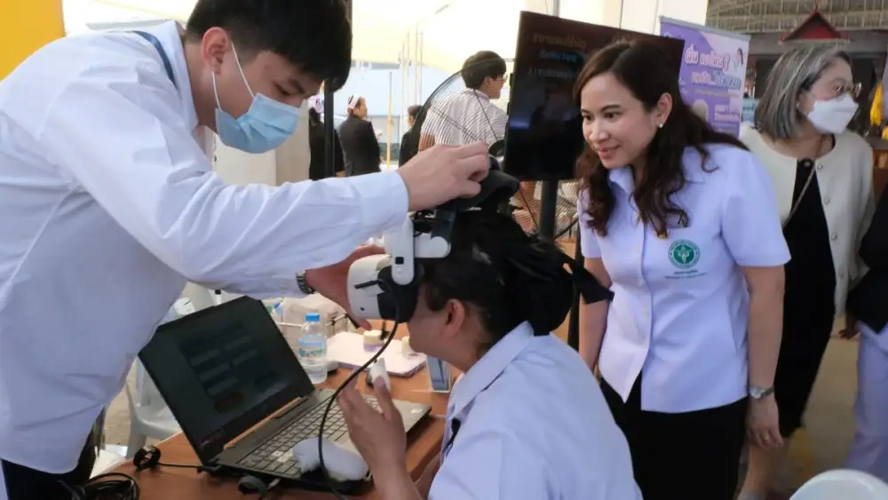 ภาคเอกชนจับมือราชประชาสมาสัย ส่งเทคโนโลยีดูแลสมองผู้สูงอายุถึงพื้นที่ห่างไกล