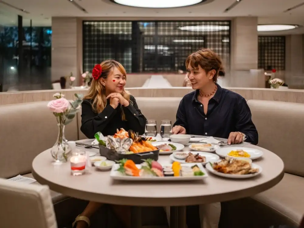 เปลี่ยนค่ำคืนวาเลนไทน์ให้เป็นความทรงจำพร้อมบุฟเฟ่ต์มื้อค่ำแสนพิเศษ ห้องอาหารช้อนส้อม โรงแรมคอร์ทยาร์ด บาย แมริออท กรุงเทพฯ สุวรรณภูมิ แอร์พอร์ต