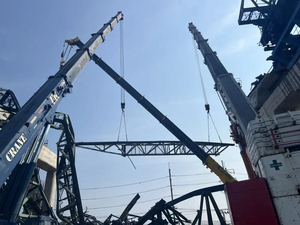 ไหม้ซ้ำ! โครงเหล็กจุดเกิดเหตุพระราม 2 เร่งรื้อย้ายทั้ง 2 โครงการ สอบหาสาเหตุ-จ่ายเยียวยา