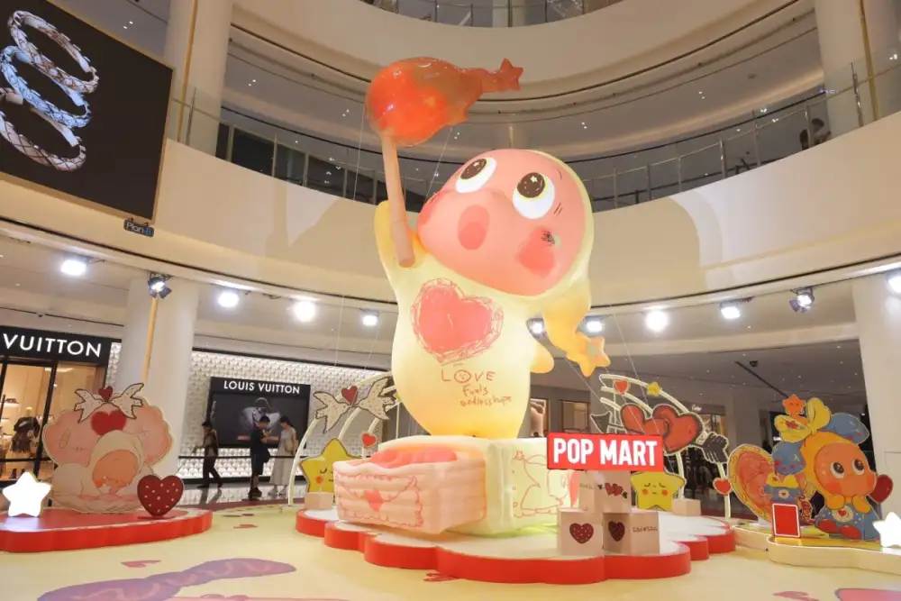 ครั้งแรกในประเทศไทย! POP MART เปิดตัว TWINKLE TWINKLE EVENT ณ สยามพารากอน ถ่ายทอดเสน่ห์ของคาแรคเตอร์สุดฮิตที่กำลังเป็นกระแสระดับโลกพร้อมมอบความสุขให้แฟน ART TOYS