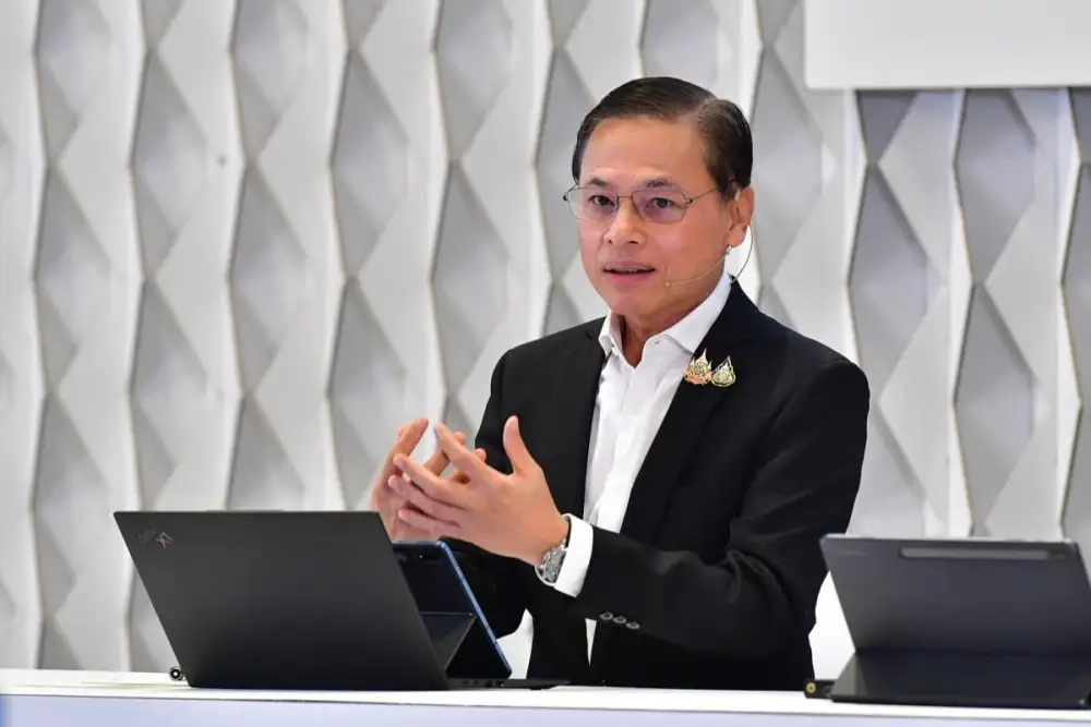 SCGP ผลงานปี 68 แกร่ง ประกาศจ่ายปันผล 0.60 บาทต่อหุ้นชูกลยุทธ์ขยายบรรจุภัณฑ์เชื่อมโยงผู้บริโภค ผสาน Robot-Cobot-ระบบอัตโนมัติ เสริมศักยภาพการผลิต