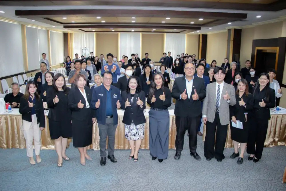 ม.อีสเทิร์นเอเชีย จับมือพาณิชย์ปทุมธานี จัดโครงการ EAU สู่สังคม พัฒนาศักยภาพผู้ประกอบการชุมชนยกระดับแผนธุรกิจสู่ตลาดดิจิทัล