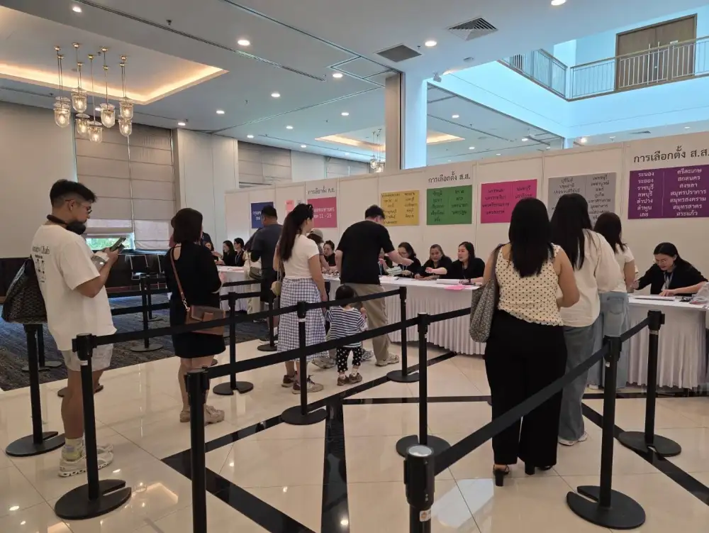 เลือกตั้ง'69: กต.เปิดศูนย์ติดตามเลือกตั้ง-ประชามตินอกราชอาณาจักร คาดบัตรเลือกตั้งถึงไทย 5 ก.พ. คะแนนไม่ตกหล่น