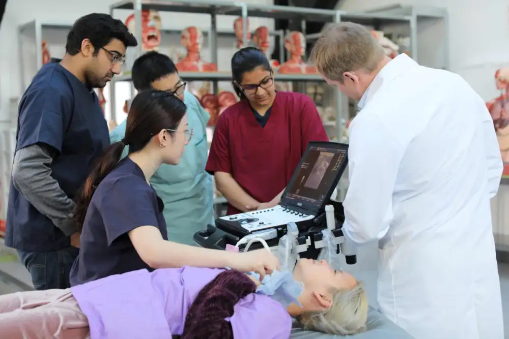 St. George's University Prepares Future Thai Physicians for the Growing Global Cancer Care Challenge