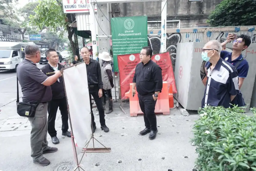 เขตราชเทวีตรวจสอบโครงการปรับปรุงรื้อถอนบ่อพักท่อระบายน้ำฯ ซ.ศรีอยุธยา 12 สั่งมาตรการเร่งด่วนลดผลกระทบประชาชน