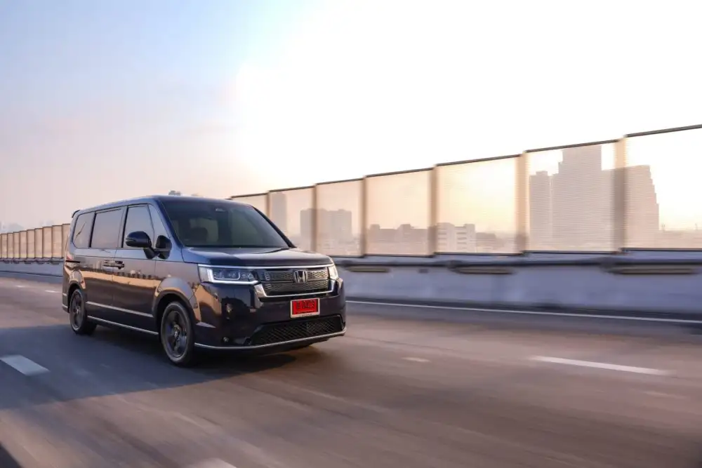 มาแล้ว! Honda STEP WGN e:HEV SPADA ใหม่ รถ 7 ที่นั่งสำหรับครอบครัว Multi-gen ยุคใหม่ รุ่นฮิตส่งตรงจากญี่ปุ่น