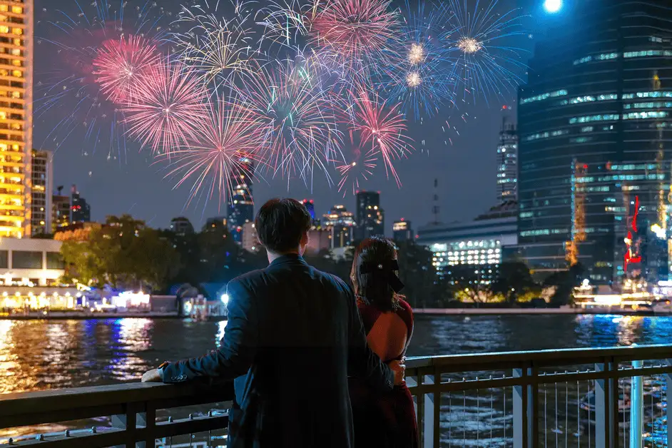 Experience an ICONIC Valentine's Night with Spectacular Fireworks at Millennium Hilton Bangkok
