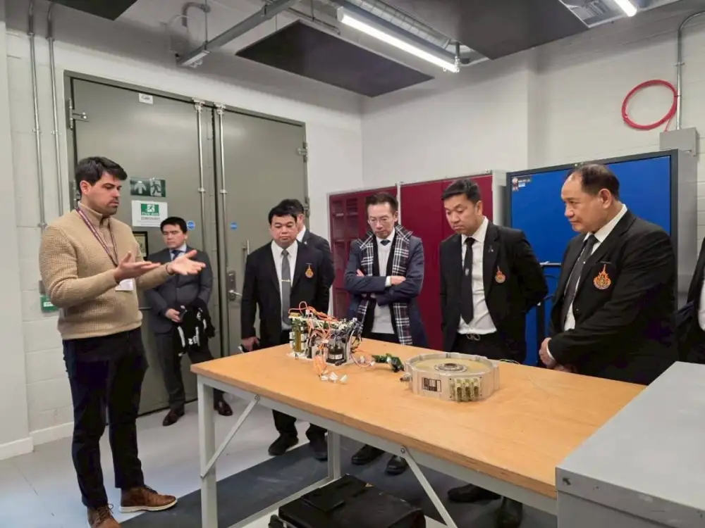 9 มทร. ผนึก อว. ลงนาม Oxford Brookes University ปั้น Automotive Engineers สู่เวทีโลก