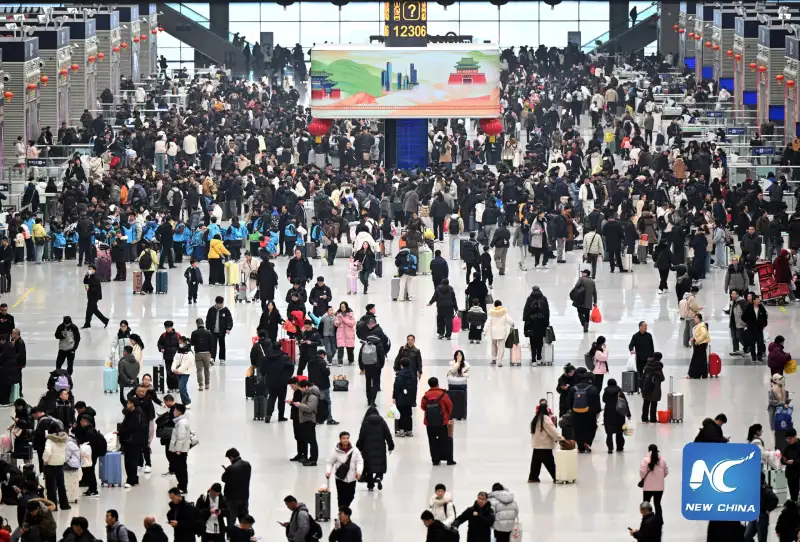 จีนเผยยอดเดินทางระหว่างภูมิภาค ช่วงตรุษจีนสัปดาห์แรก ทะลุ 1.4 พันล้านครั้ง