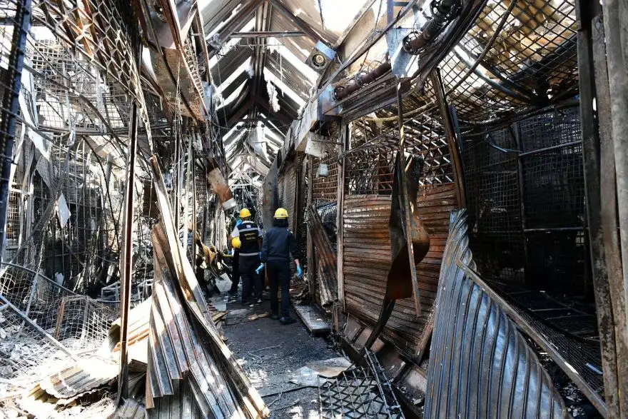 กทม. เร่งเยียวยาเหตุไฟไหม้-ฟื้นฟูตลาดนัดจตุจักร คาดเปิดพื้นที่ขายโซนอื่นได้ศุกร์นี้