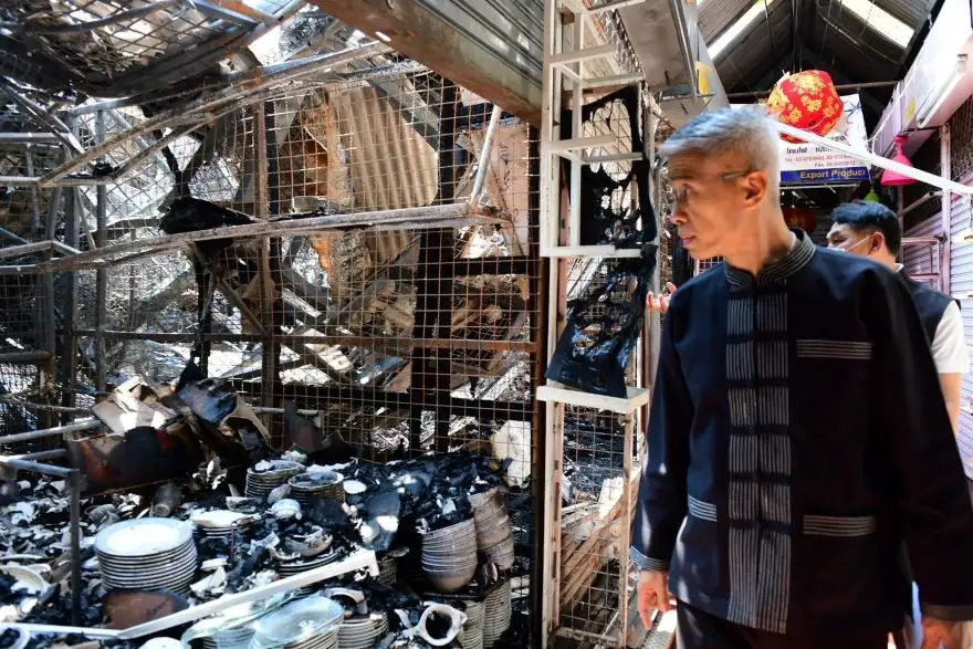 กทม. เร่งเยียวยาเหตุไฟไหม้-ฟื้นฟูตลาดนัดจตุจักร คาดเปิดพื้นที่ขายโซนอื่นได้ศุกร์นี้