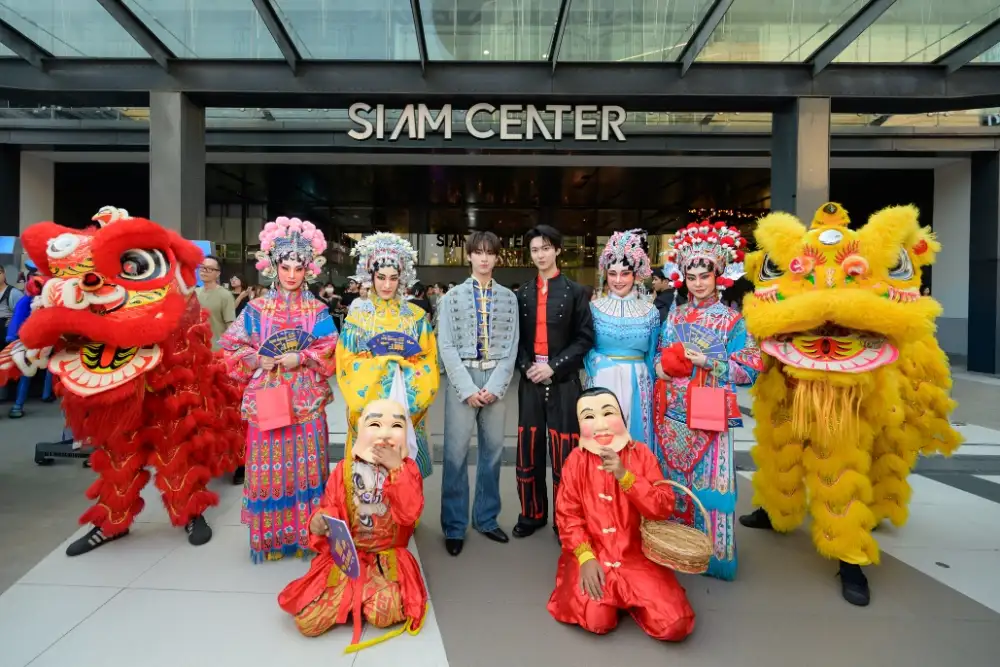 สยามเซ็นเตอร์ คึกคักรับตรุษจีนปีม้า กับ