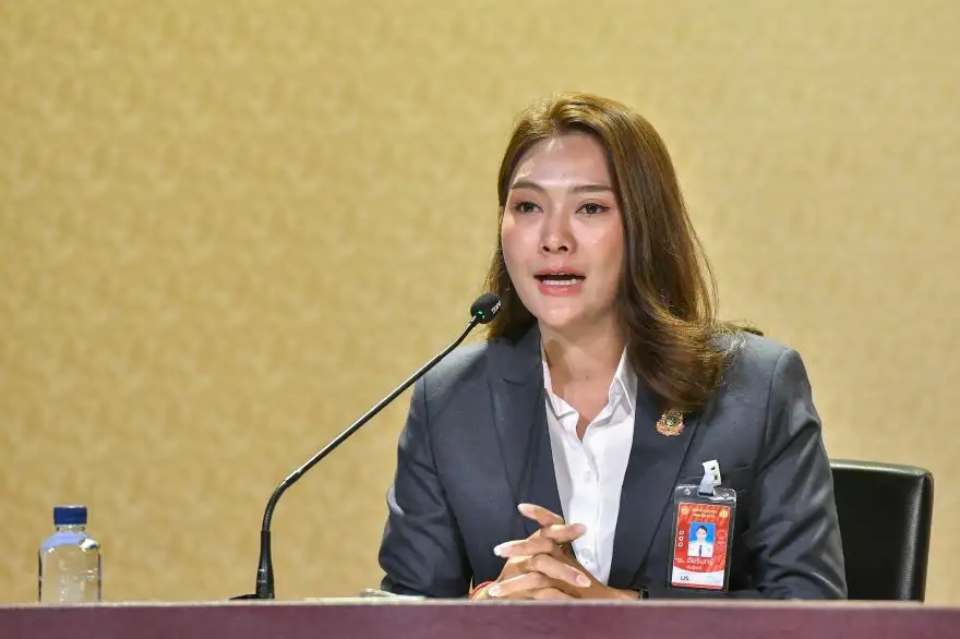 ครม.อนุมัติปรับปรุงแผนบริหารหนี้สาธารณะปี 69 ก่อหนี้เพิ่ม 5.2 หมื่นลบ. ลงทุนระบบราง-เมืองคาร์บอนต่ำ