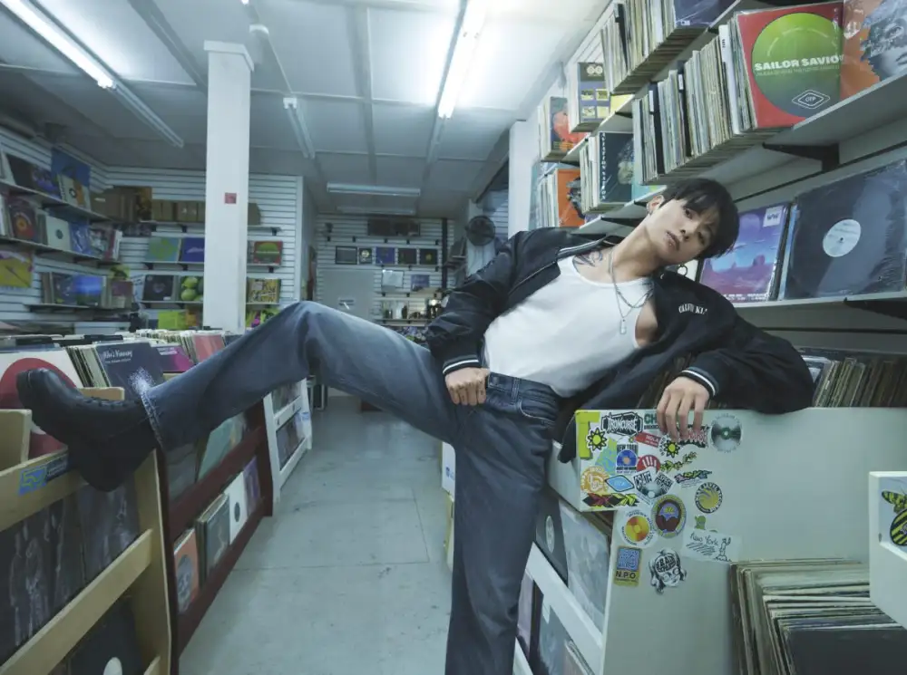 Calvin Klein เผยภาพแคมเปญเดนิมล่าสุด ถ่ายทอดโดยแบรนด์แอมบาสเดอร์ระดับโลก Jung Kook แห่งวง BTS