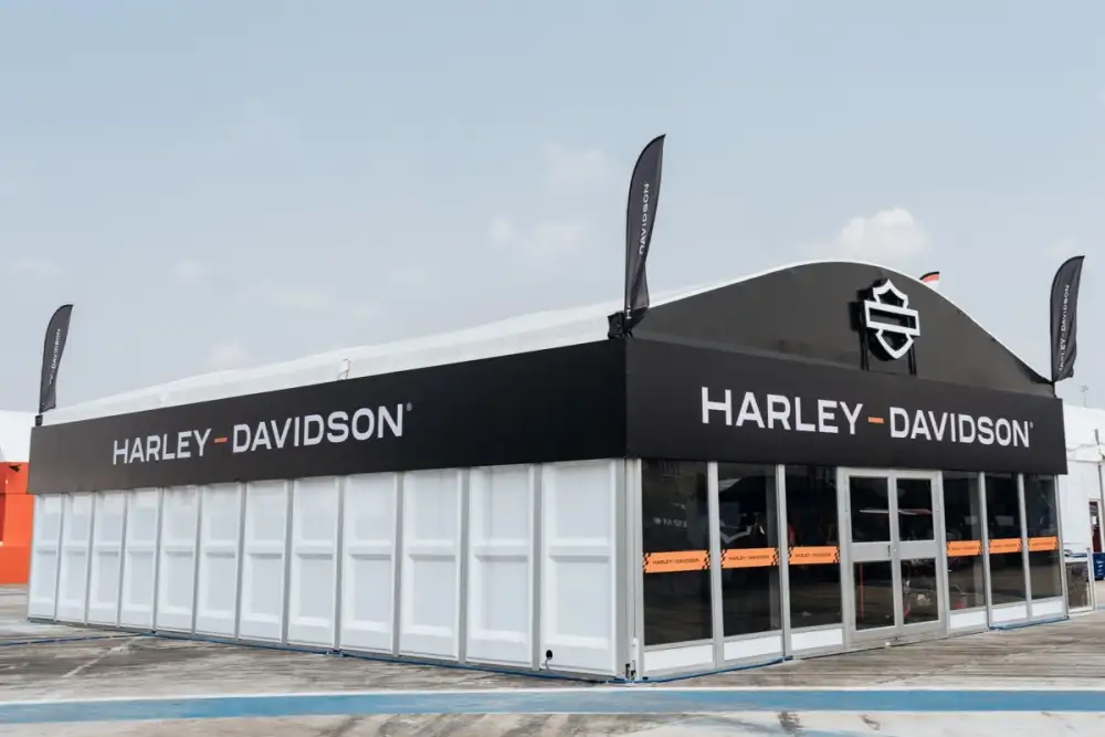 Harley-Davidson(R) สร้างปรากฏการณ์สุดยิ่งใหญ่ใน