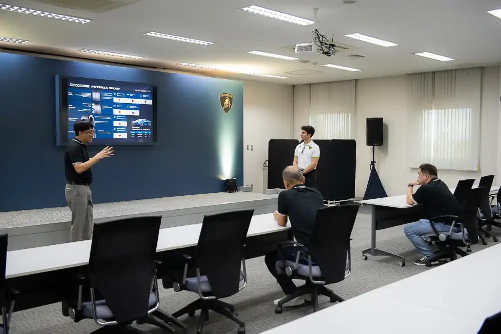 Bridgestone ตอกย้ำพันธมิตรระดับโลกกับ Automobili Lamborghini เปิดประสบการณ์ขับขี่เร้าใจสุดเอ็กซ์คลูซีฟให้ลูกค้า 