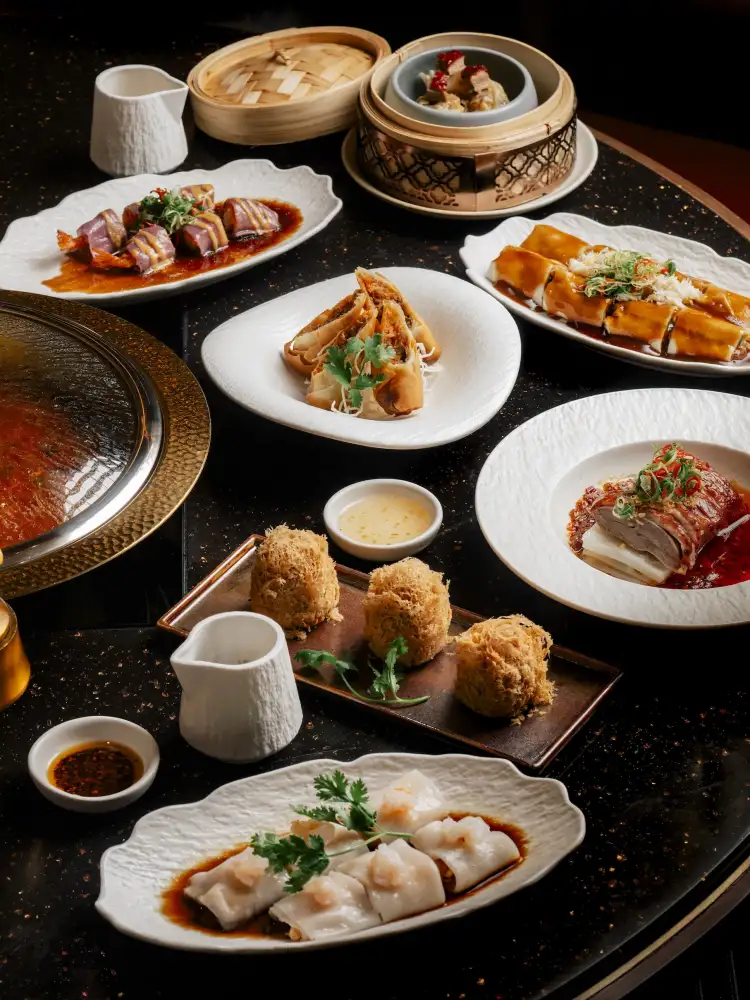 M สู้ศึกสุกี้หรูแตกแบรนด์ 