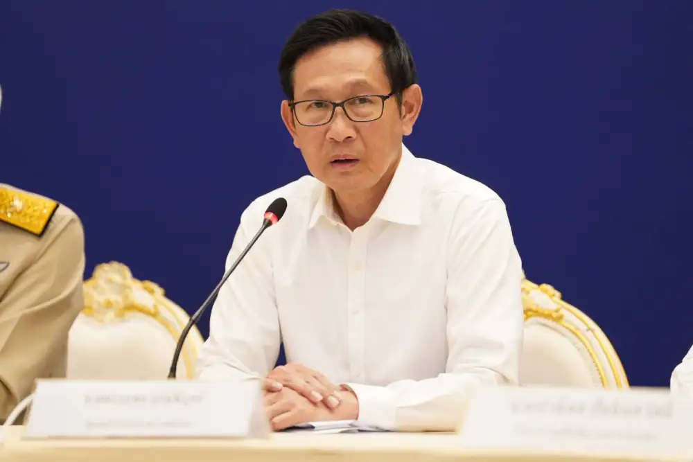 รมว.พลังงาน สั่งปรับใช้ B7 เริ่ม 14 มี.ค.ส่งเสริม E20-E85 ขยายเวลาตรึง LPG อีก 2 เดือนรับมือวิกฤตตอ.กลาง