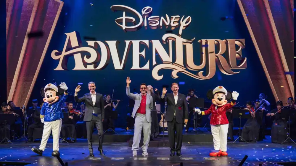 Disney Cruise Line เฉลิมฉลองพิธีเปิดตัวเรือ Disney Adventure อย่างยิ่งใหญ่ตระการตา พร้อมทัพดนตรีและศิลปินดังระดับโลก ณ ประเทศสิงคโปร์