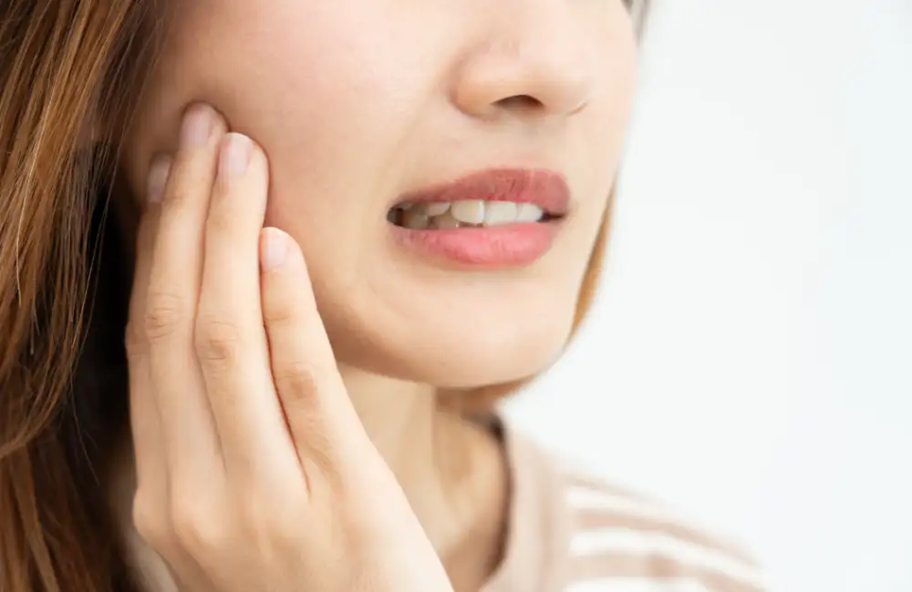 สัญญาณเตือน! บอกชัดว่าต้องรีบไปคลินิกทำฟันด่วน