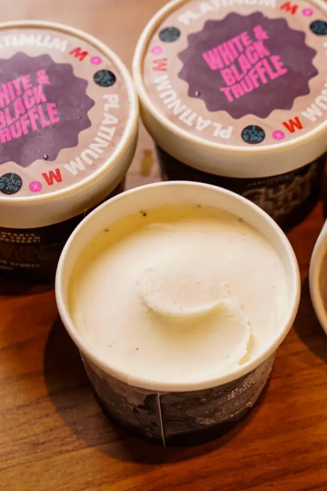 M Card เดินหน้ากลยุทธ์ Premium Collaboration จับมือ Guss Damn Good สร้างประสบการณ์ Exclusive Summer Menu เจาะลูกค้าพรีเมียม