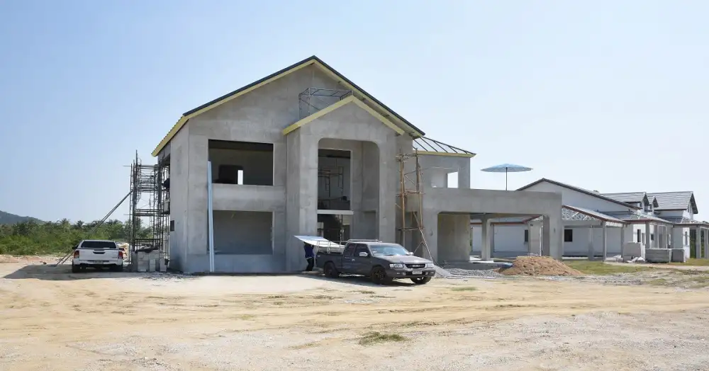 THBA เตือนรับแรงกระแทกรุนแรงพิษสงคราม กระทบห่วงโซ่ก่อสร้าง หวั่นรายเล็กถึงใหญ่ปิดตัว