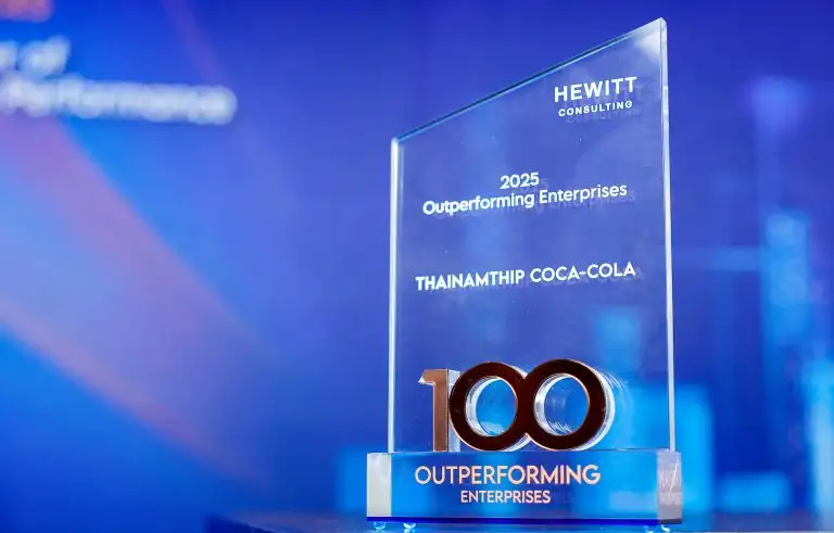 ThaiNamthip Coca-Cola Recognized with Outperforming Enterprises Thailand Award 2025Joins Leadership Development Initiative Supporting Global Competitiveness