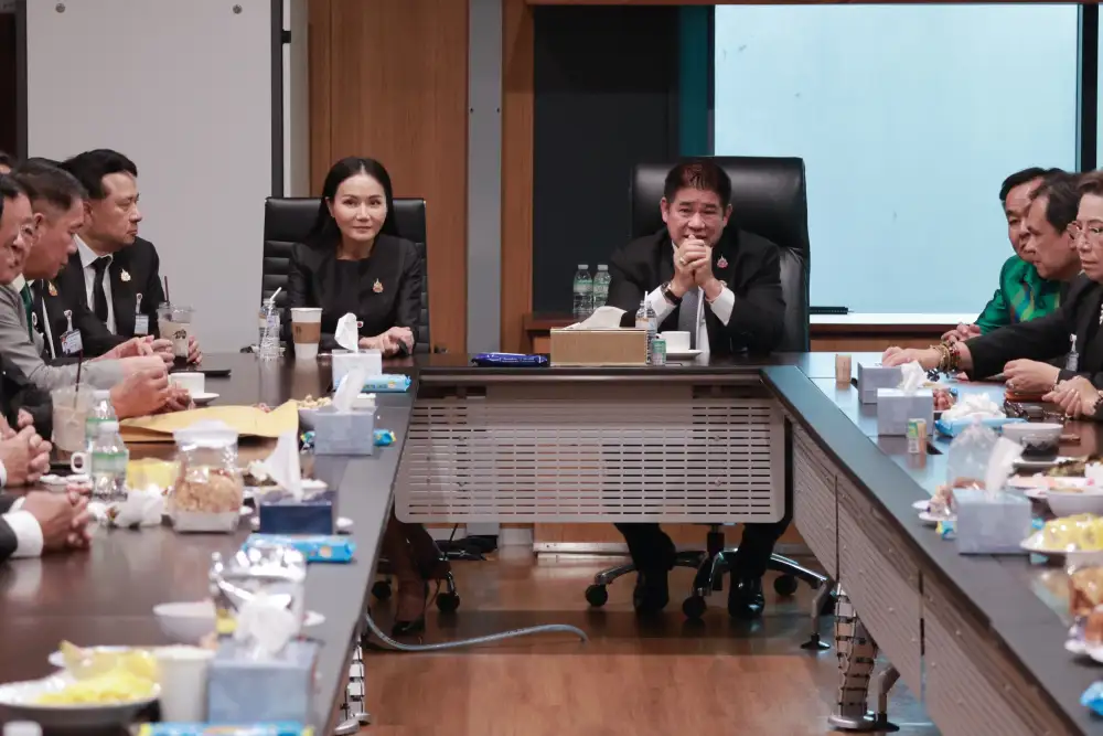 มติพรรคกล้าธรรม งดออกเสียงโหวตนายกฯ จับตางูเขียวแตกแถว