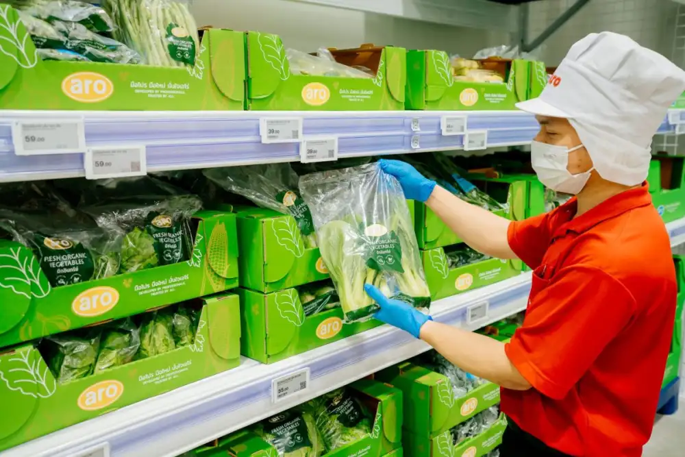 ซีพี แอ็กซ์ตร้า นำร่องปั้นต้นแบบค้าปลีกสีเขียว แม็คโคร-โลตัส จัดการขยะครบวงจร 