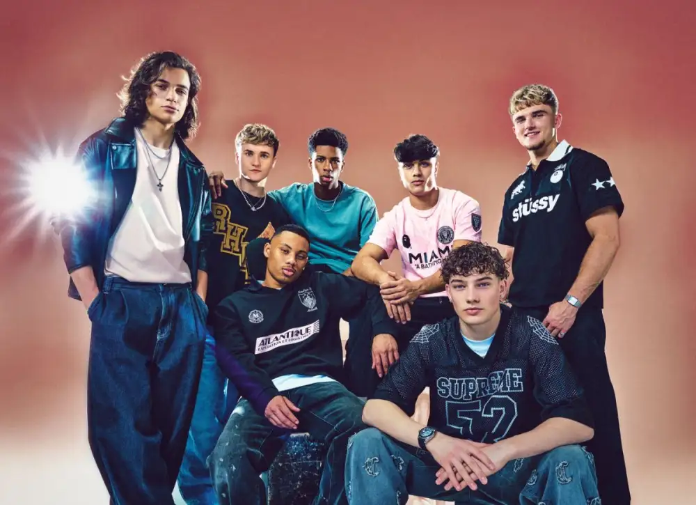 December 10 บอยแบนด์ดาวรุ่งมาแรงจากอังกฤษ ส่งเพลงใหม่ฟังสบาย 