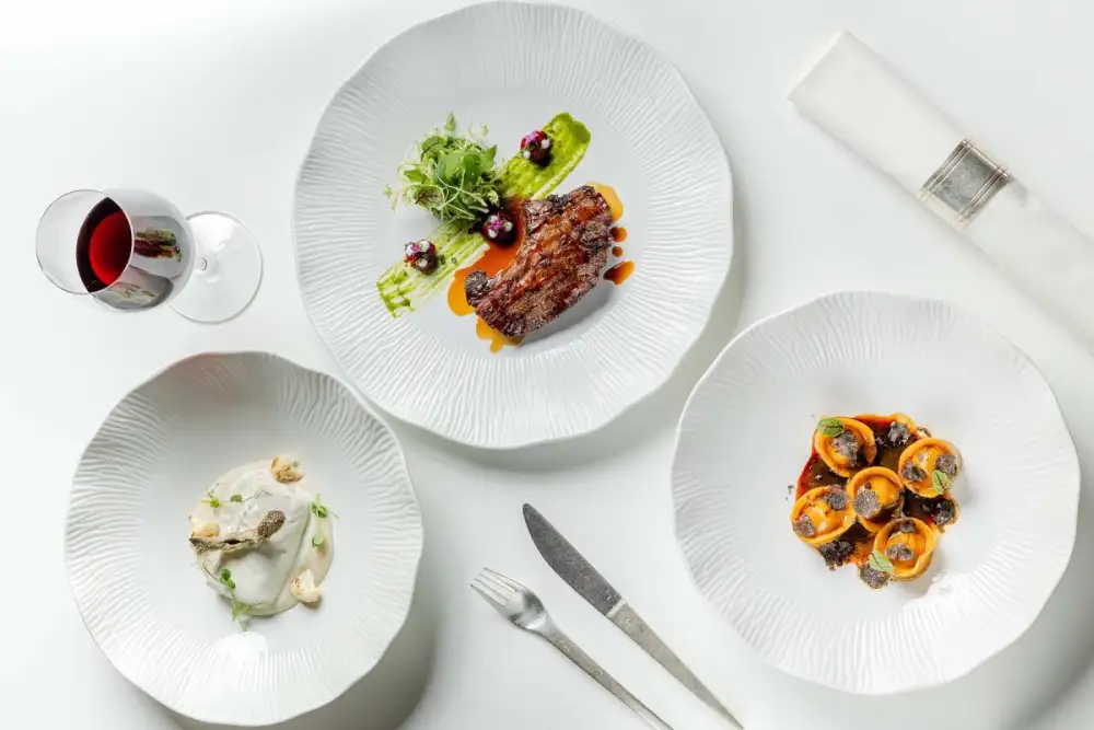 เช็คอินดินเนอร์หรูบนชั้น 55 ลิ้มลองเมนูซิกเนเจอร์ใหม่จากเชฟลูก้า รุสโซ่ ใจกลางมหานคร