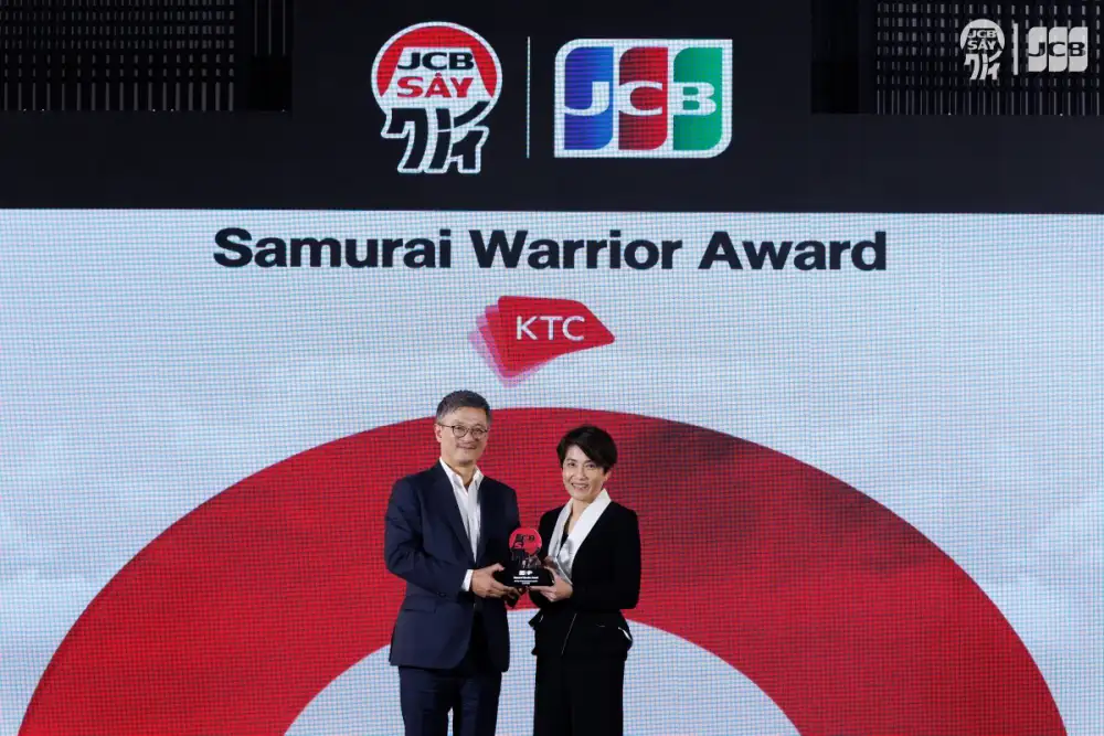 เคทีซีรับ 2 รางวัลจาก JCB สะท้อนความร่วมมือในระบบธุรกิจบัตรเครดิต