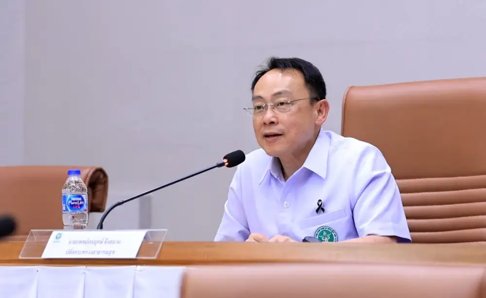 ปลัด สธ. นำทัพ 