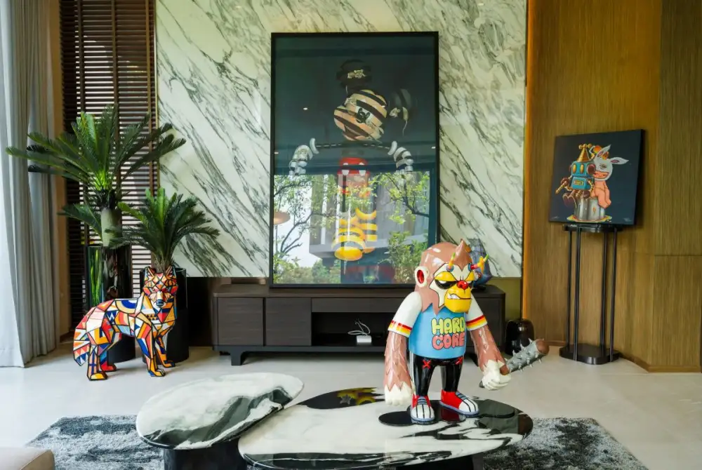 ชาญอิสสระ เปิดบ้านโชว์งานศิลป์ THE COLLECTOR